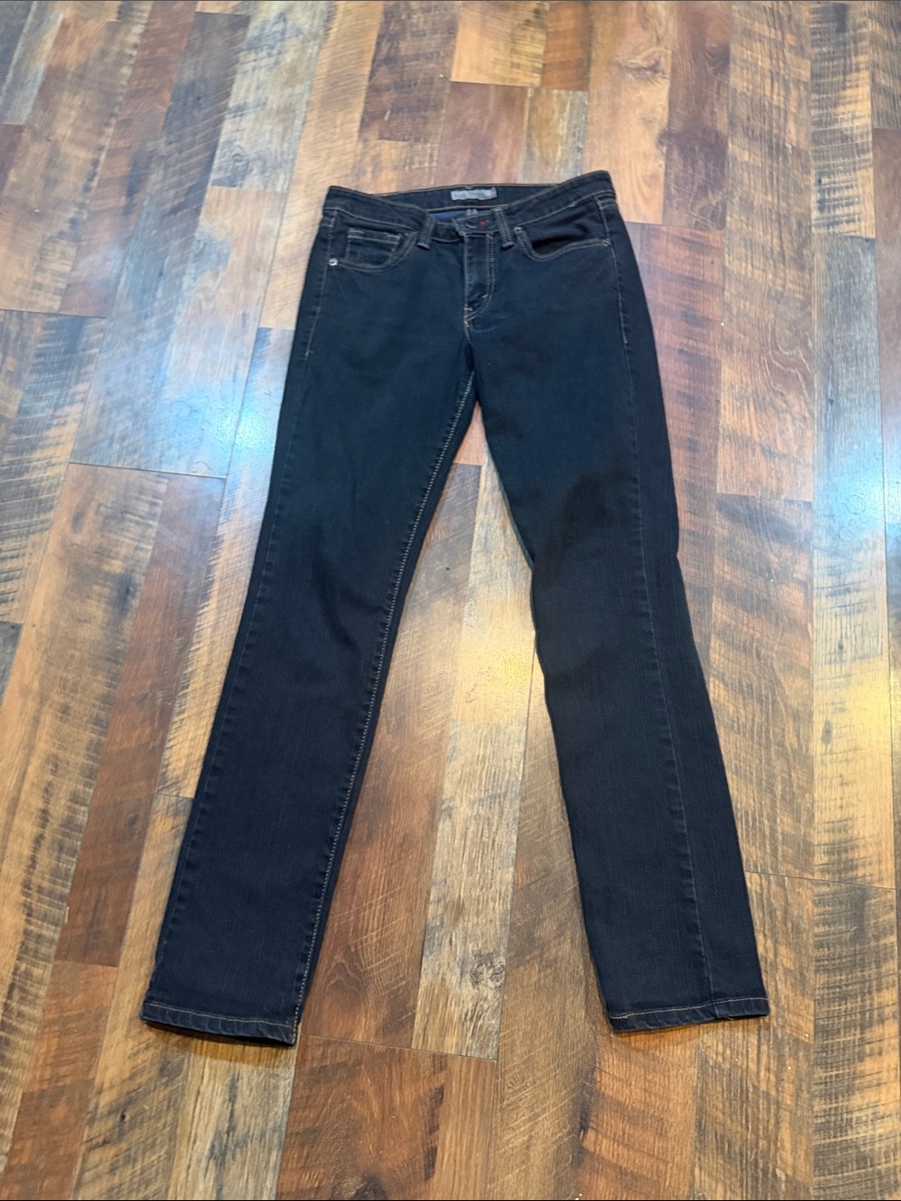 Classic Women's weathered Black Straight-Leg Jeans 3 (4700)